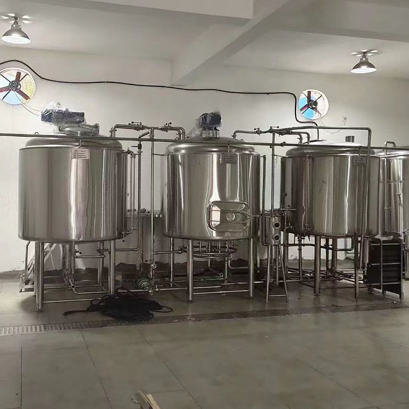 广阳精酿啤酒设备厂—如何延长精酿啤酒设备的使用寿命